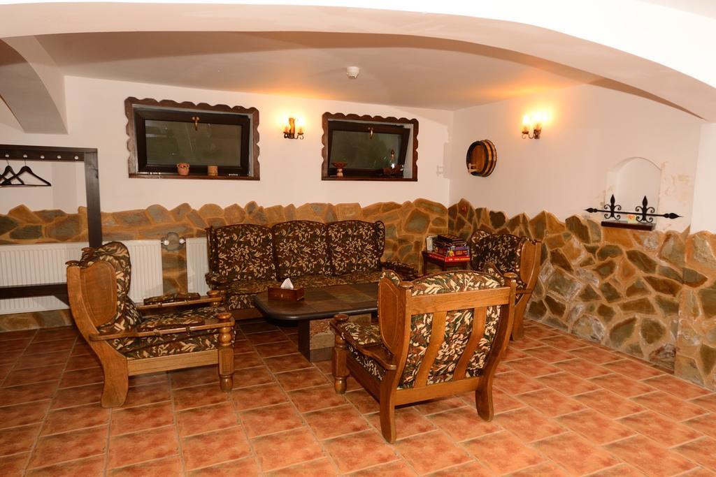 Vila Hora Cu Brazi Zărneşti Kültér fotó